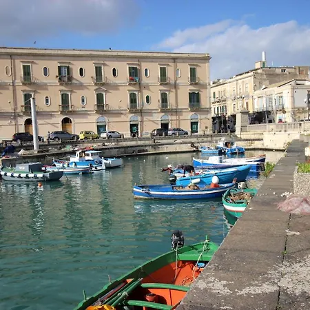 Archimedes House Lägenhet *